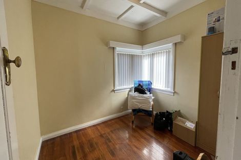 Photo of property in 324 Mount Albert Road, Mount Roskill, Auckland, 1041