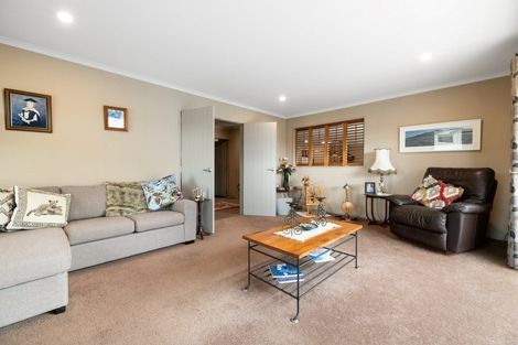 Photo of property in 110 Oriental Parade, Papamoa Beach, Papamoa, 3118