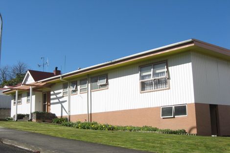 Photo of property in 1 Rose Street, Waipawa, 4210