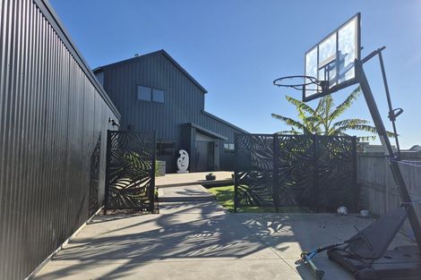 Photo of property in 105 Mahoe Place, Matarangi, Whitianga, 3592