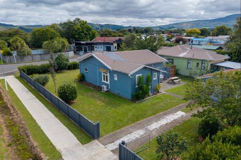 Photo of property in 50 Mclean Street, Woodville, 4920