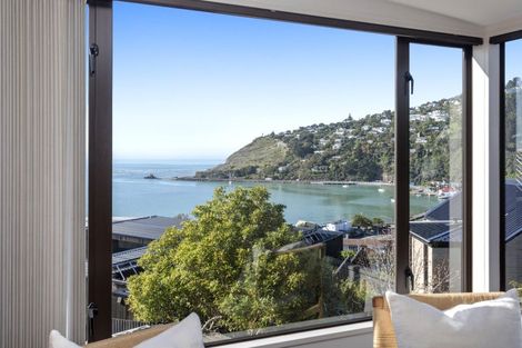 Photo of property in 1/17 Moncks Spur Road, Redcliffs, Christchurch, 8081