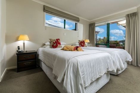 Photo of property in 7 Roberta Crescent, Orewa, 0931