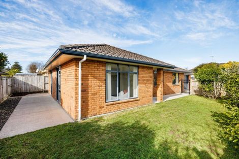 Photo of property in 6 Willscarlet Lane, Hamilton East, Hamilton, 3216