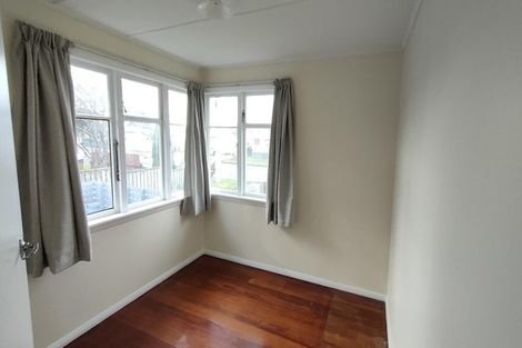 Photo of property in 7 Mosston Road, Castlecliff, Whanganui, 4501