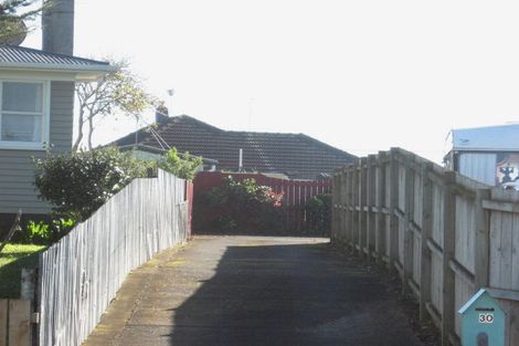 Photo of property in 30 Addington Avenue, Manurewa, Auckland, 2102