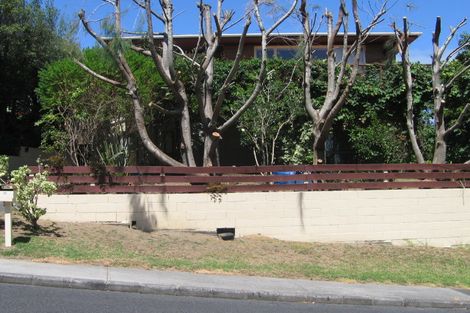 Photo of property in 22 Pemberton Avenue, Bayview, Auckland, 0629