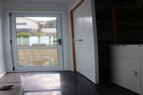 Photo of property in 16 Wellesley Street, Feilding, 4702