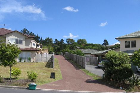 Photo of property in 7 Landvale Court, Browns Bay, Auckland, 0630