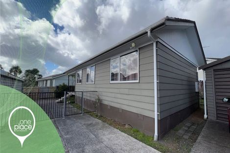 Photo of property in 2/6 Edwin Freeman Place, Ranui, Auckland, 0612