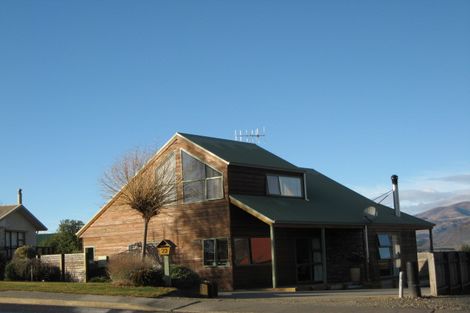 Photo of property in 22 Mount Iron Drive, Wanaka, 9305
