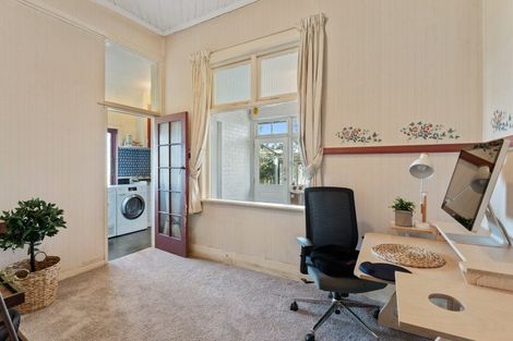 Photo of property in 20 Hargest Crescent, Saint Kilda, Dunedin, 9012