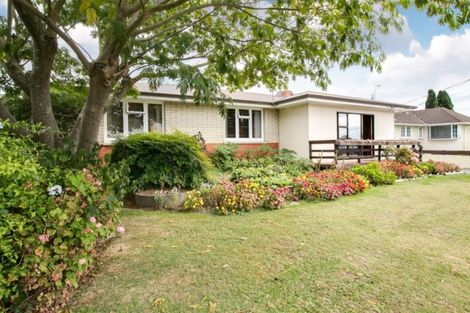 Photo of property in 10 Read Crescent, Clive, 4102