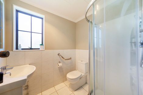 Photo of property in 8 Willowbank Crescent, Feilding, 4702