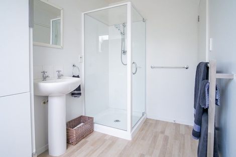 Photo of property in 137 Mcfaddens Road, St Albans, Christchurch, 8052