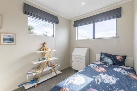 Photo of property in 1 Haunui Way, Pukerua Bay, 5026