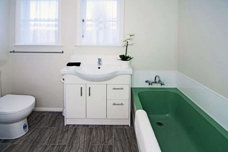 Photo of property in 107 Dixon Street, Masterton, 5810