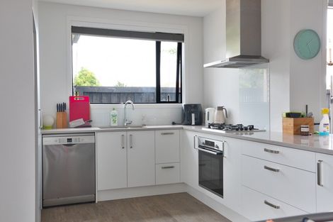 Photo of property in 2/38 Hinton Avenue, Forest Lake, Hamilton, 3200