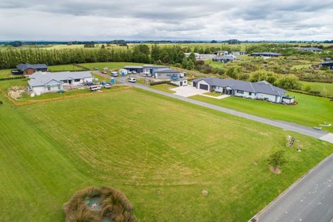 Photo of property in 3 Paterson Lane, Kelvin Grove, 4470