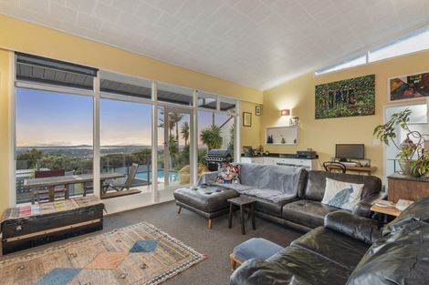 Photo of property in 4 Range Road, Swanson, Auckland, 0816