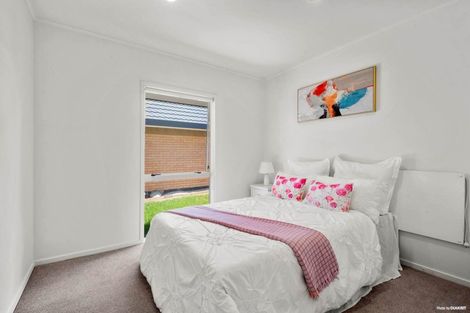 Photo of property in 220/12 Northcross Drive, Oteha, Auckland, 0632