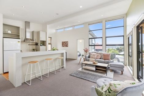 Photo of property in 9c Tavistock Road, Melrose, Wellington, 6023