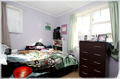 Photo of property in 7 Huntly Street, Foxton, 4814