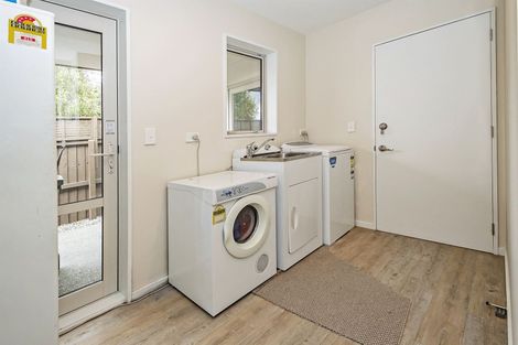 Photo of property in 24 Cairnbrae Drive, Prebbleton, 7604