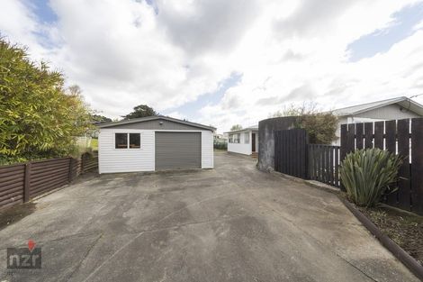 Photo of property in 6 King Street, Halcombe, Feilding, 4779