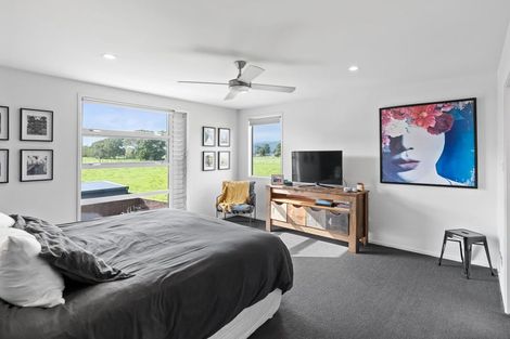 Photo of property in 24 Okarito Avenue, Levin, 5510