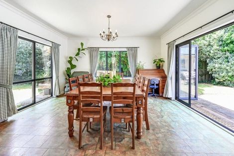 Photo of property in 143 Taylor Street, Cambridge, 3434