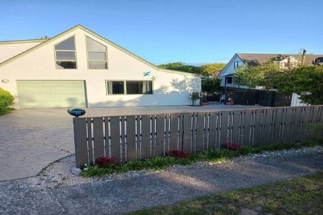 Photo of property in 10 Moreland Place, Mapua, 7005