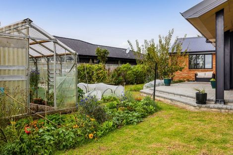 Photo of property in 13 Carthew Street, Okato, 4335