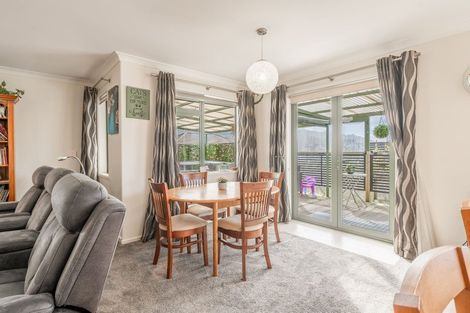 Photo of property in 18 Hamon Place, Pukehangi, Rotorua, 3015