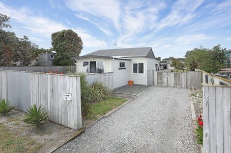 Photo of property in 26 Kuku Street, Tangimoana, 4822