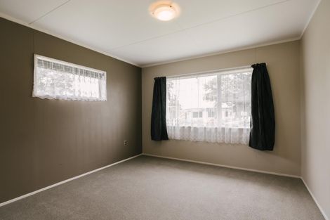 Photo of property in 1/57 Abraham Crescent, Milson, Palmerston North, 4414