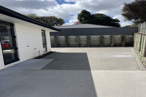 Photo of property in 8 Albatross Lane, Welcome Bay, Tauranga, 3112