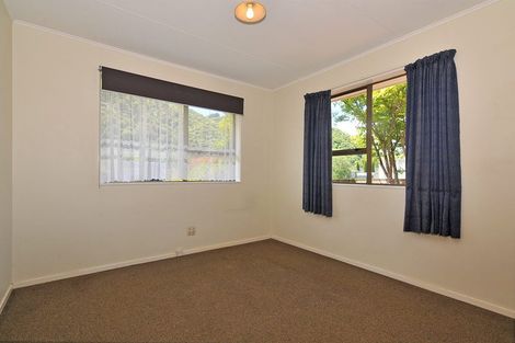 Photo of property in 4 Fremont Grove, Totara Park, Upper Hutt, 5018