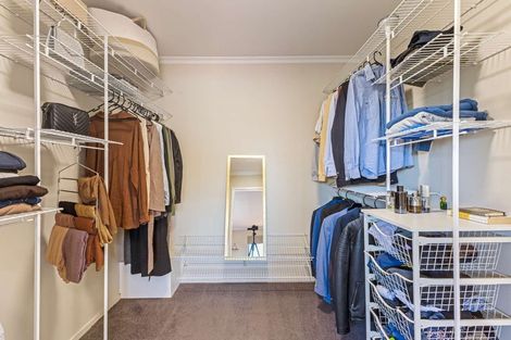 Photo of property in 58 Karina Road, Merrilands, New Plymouth, 4312