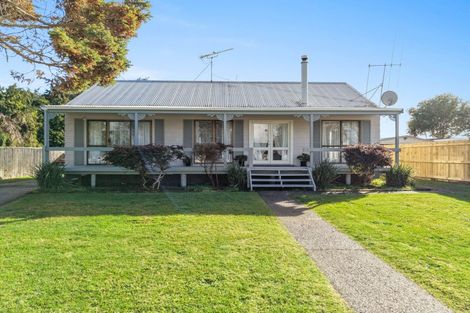 Photo of property in 1 Coventry Road, Melville, Hamilton, 3206