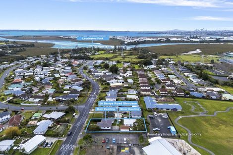 Photo of property in 50 Barrys Road, Glendene, Auckland, 0602