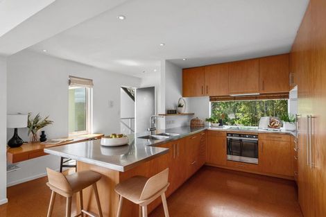 Photo of property in 2/21 Clifton Road, Hauraki, Auckland, 0622