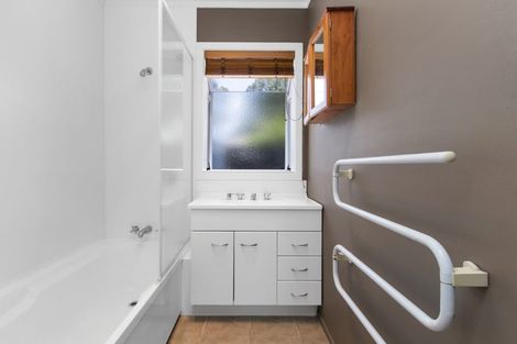 Photo of property in 7 Keitha Place, Glenview, Hamilton, 3206