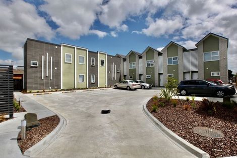 Photo of property in 14/10 Burrows Place, Frankton, Hamilton, 3204