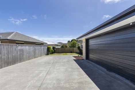 Photo of property in 37 Cyrus Street, Whalers Gate, New Plymouth, 4310