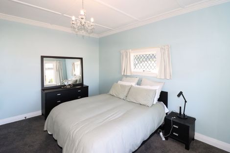 Photo of property in 10 Garrison Street, Carterton, 5713