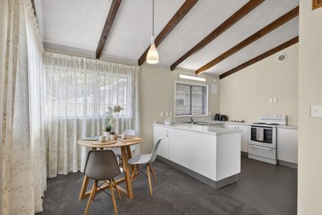 Photo of property in 2/21 Fulford Street, New Plymouth, 4310