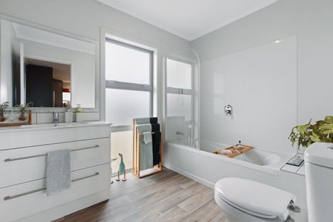 Photo of property in 7 Electric Place, Cromwell, 9310