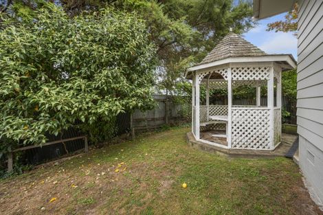 Photo of property in 10 Randall Place, Hospital Hill, Napier, 4110