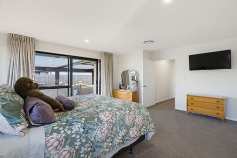 Photo of property in 52 Hilton Drive, Amberley, 7410
